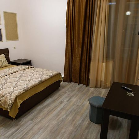 Hotel Gold Guiumri Exterior foto